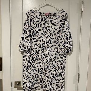 Lilly Pulitzer sweatshirt dress